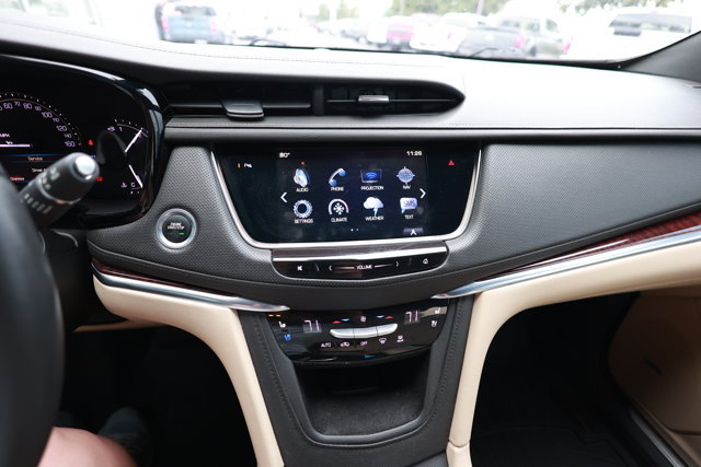 Used 2017 Cadillac XT5 Premium Luxury AWD/4WD image 16