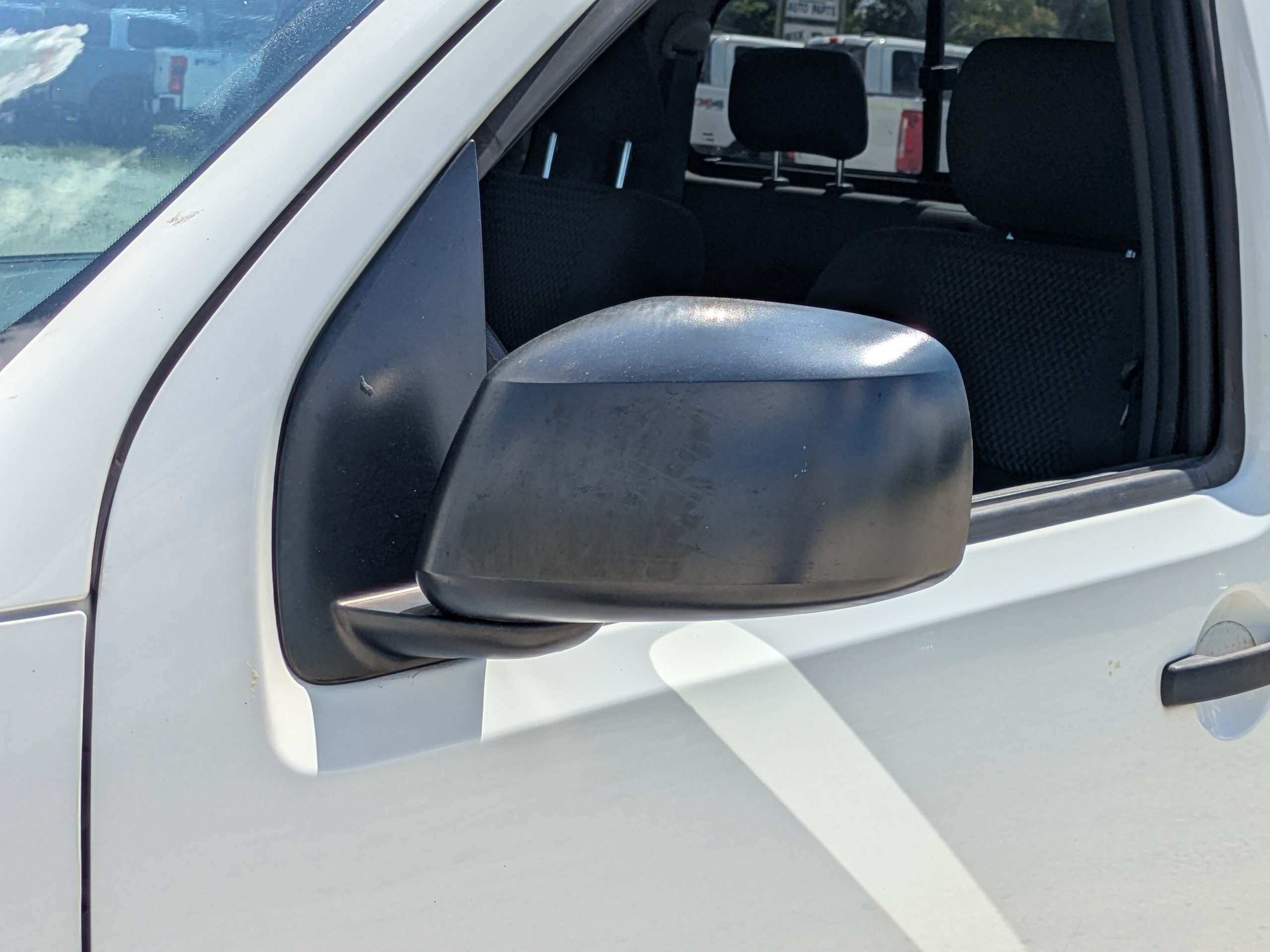 Used 2020 Nissan Frontier SV RWD image 12