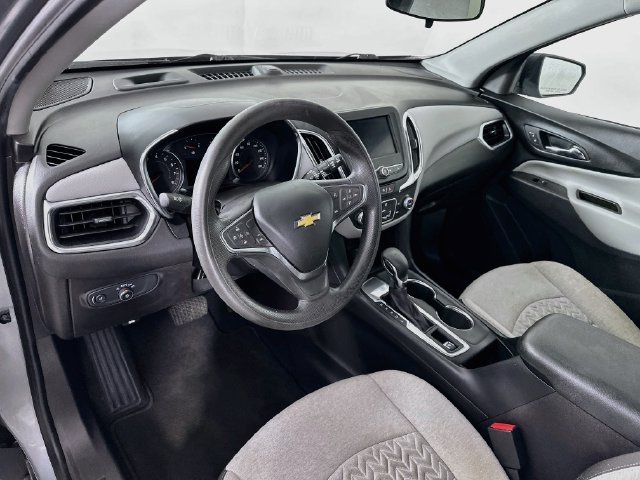 Used 2024 Chevrolet Equinox LS w/ LS Convenience Package FWD image 14