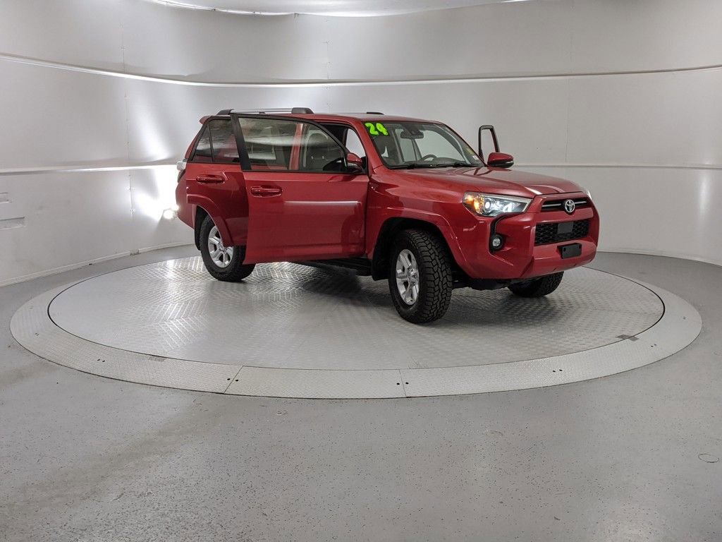 Used 2024 Toyota 4Runner SR5 Premium image 6
