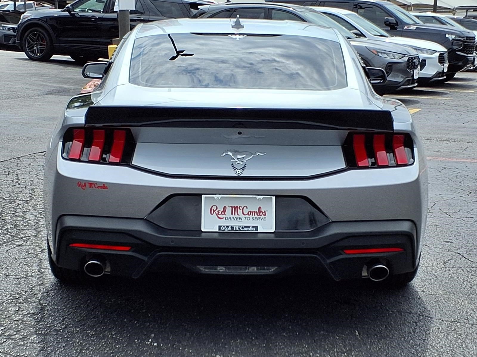 Certified 2025 Ford Mustang Coupe RWD image 7