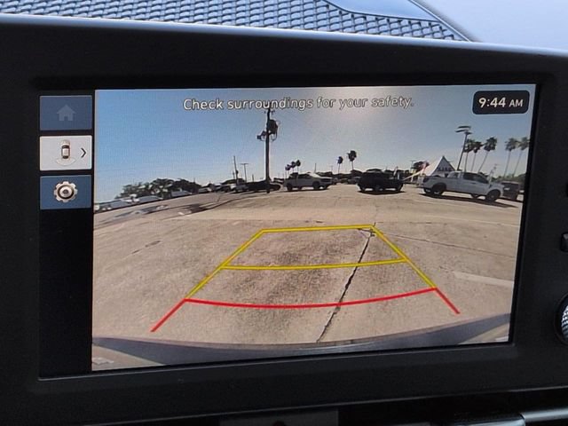 Used 2025 Hyundai Elantra Sport FWD image 19