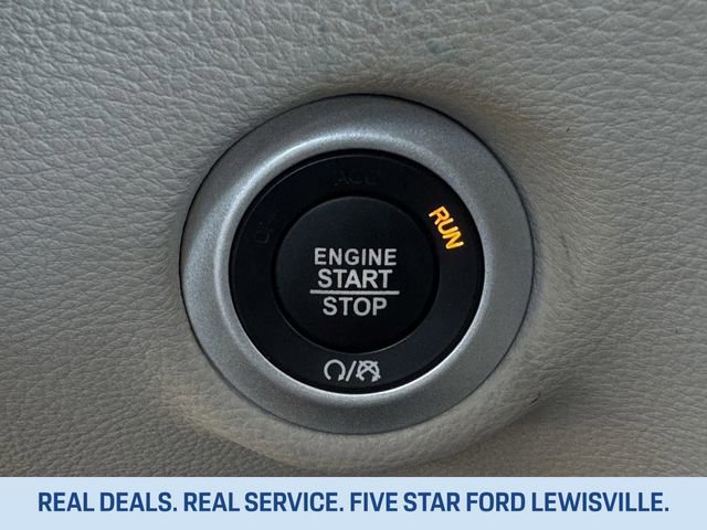 Used 2024 Chrysler Pacifica Limited image 20