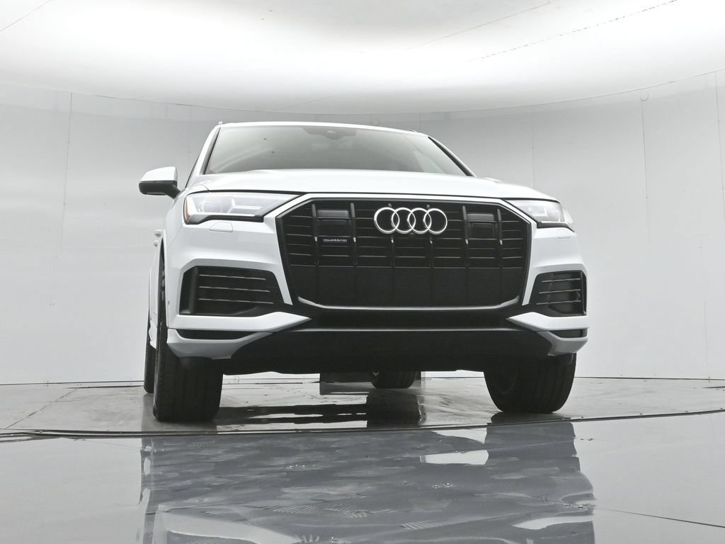 Used 2022 Audi Q7 2.0T Premium Plus w/ Premium Plus Package AWD/4WD image 53