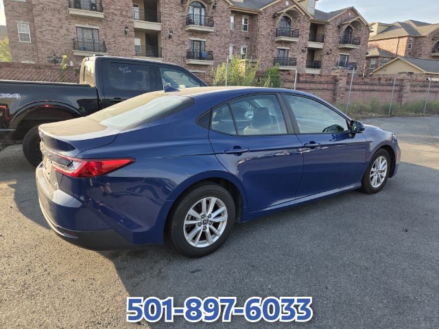 Used 2025 Toyota Camry LE FWD image 4