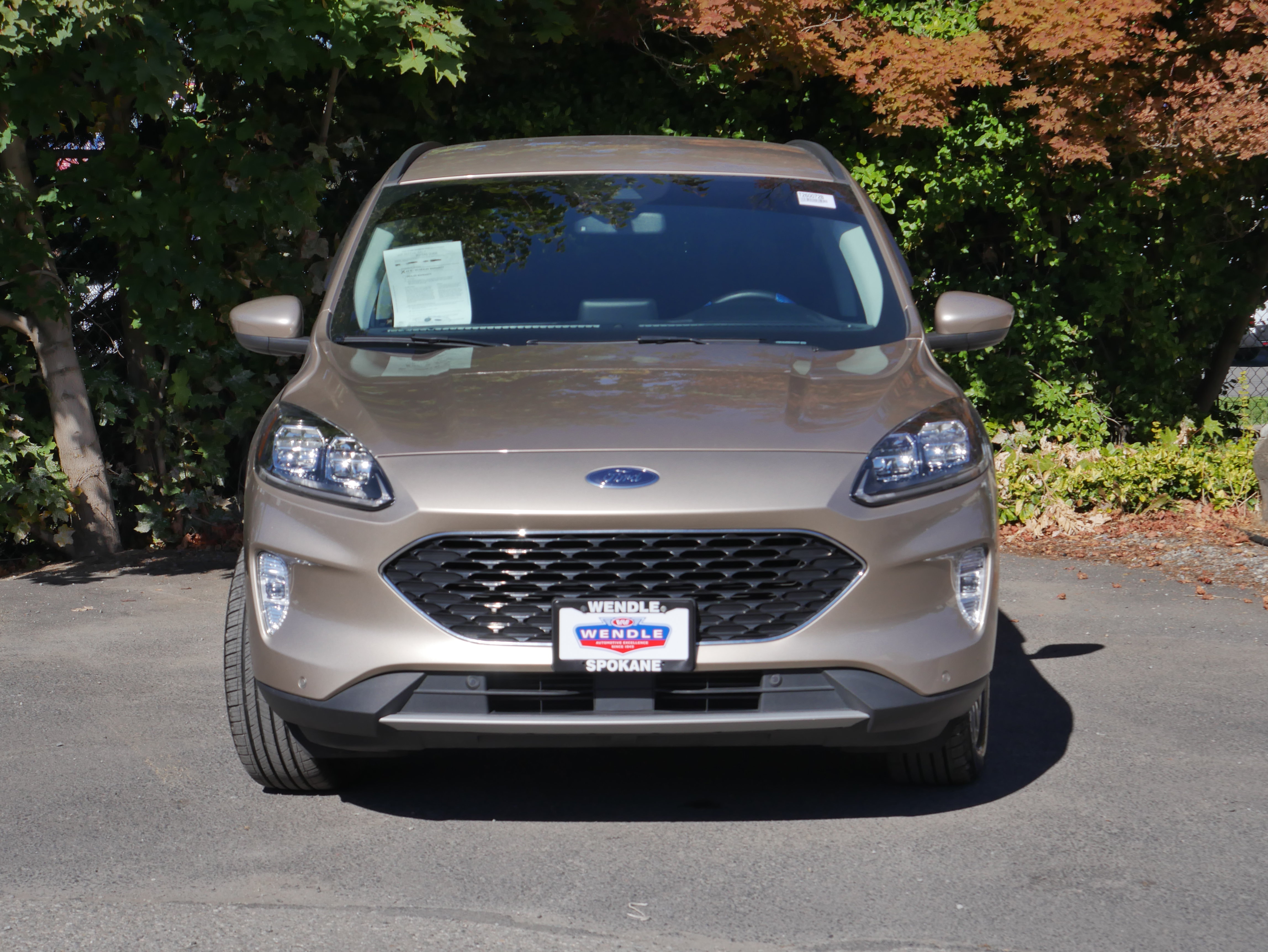 Certified 2021 Ford Escape Titanium AWD/4WD image 31