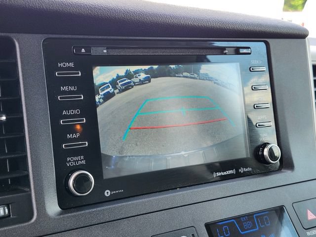Used 2020 Toyota Sienna LE w/ LE Preferred Package FWD image 22