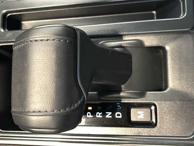 Certified 2024 Ford F150 Lariat w/ Bed Utility Package AWD/4WD image 15