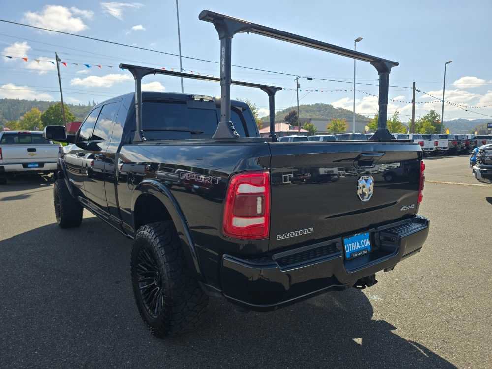 Used 2022 RAM 3500 Laramie AWD/4WD image 3