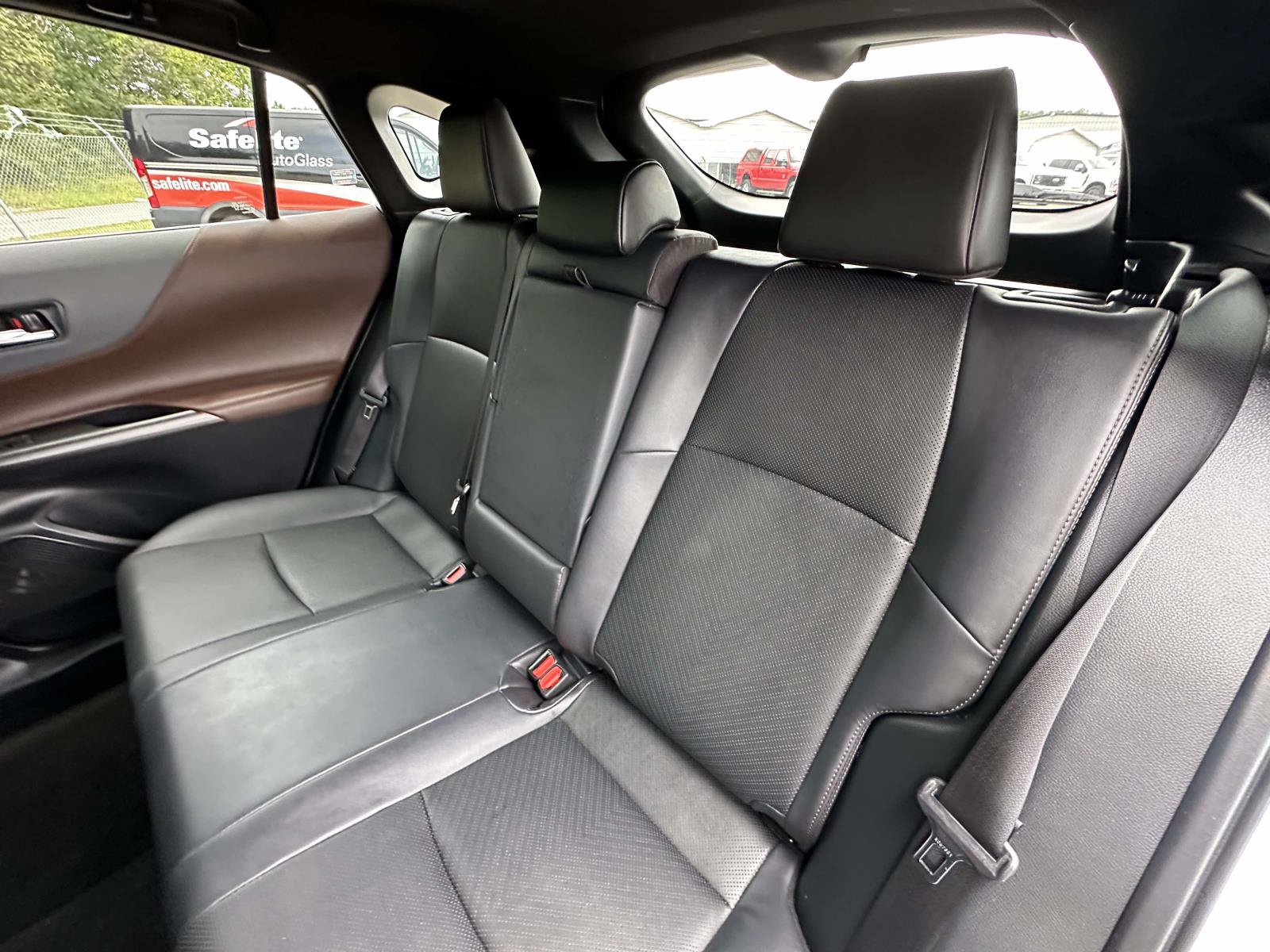 Used 2023 Toyota Venza Limited AWD/4WD image 34