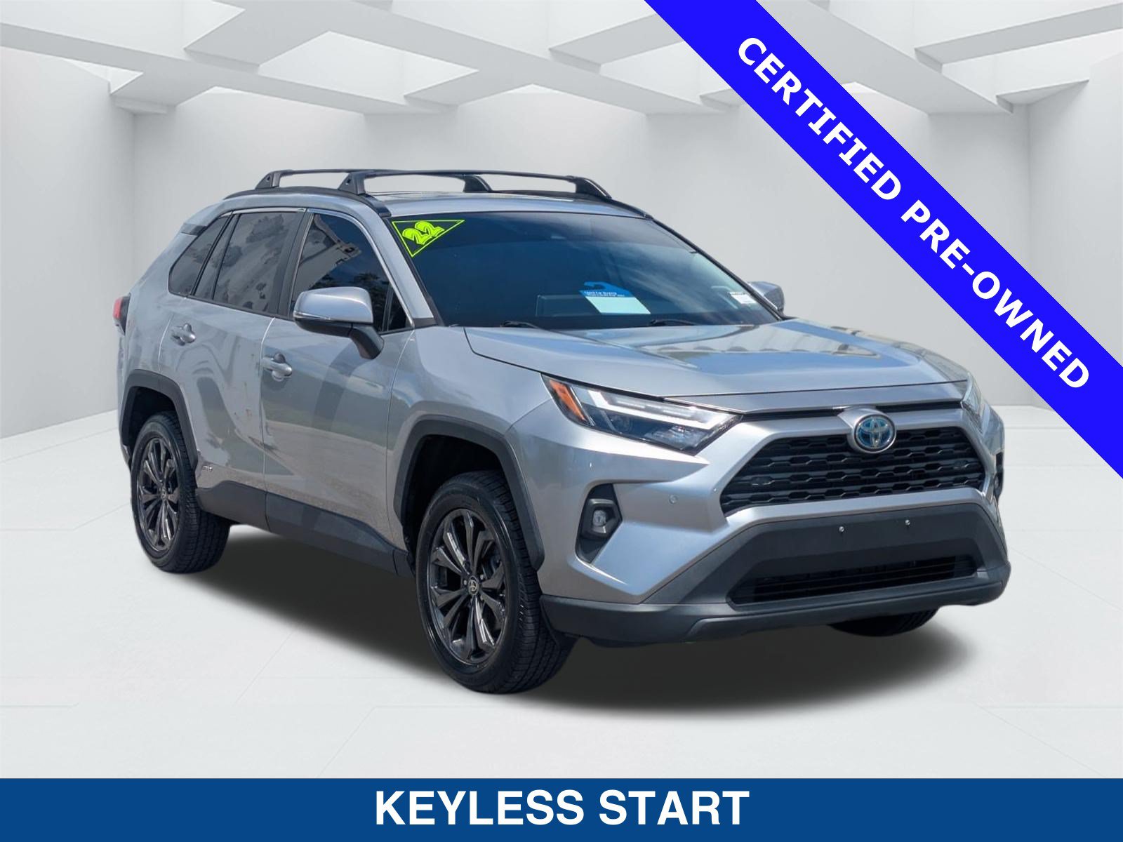Used 2022 Toyota RAV4 XLE Premium AWD/4WD video 3