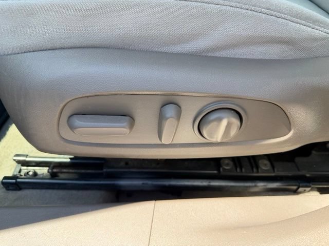 Used 2024 Chevrolet Malibu LT FWD image 7