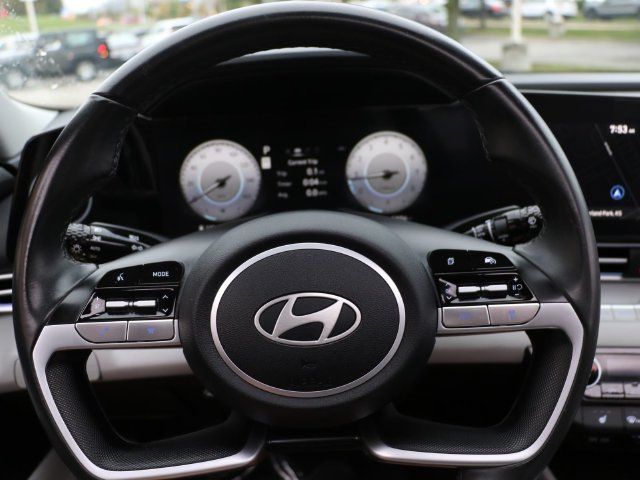 Used 2024 Hyundai Elantra Limited FWD image 25