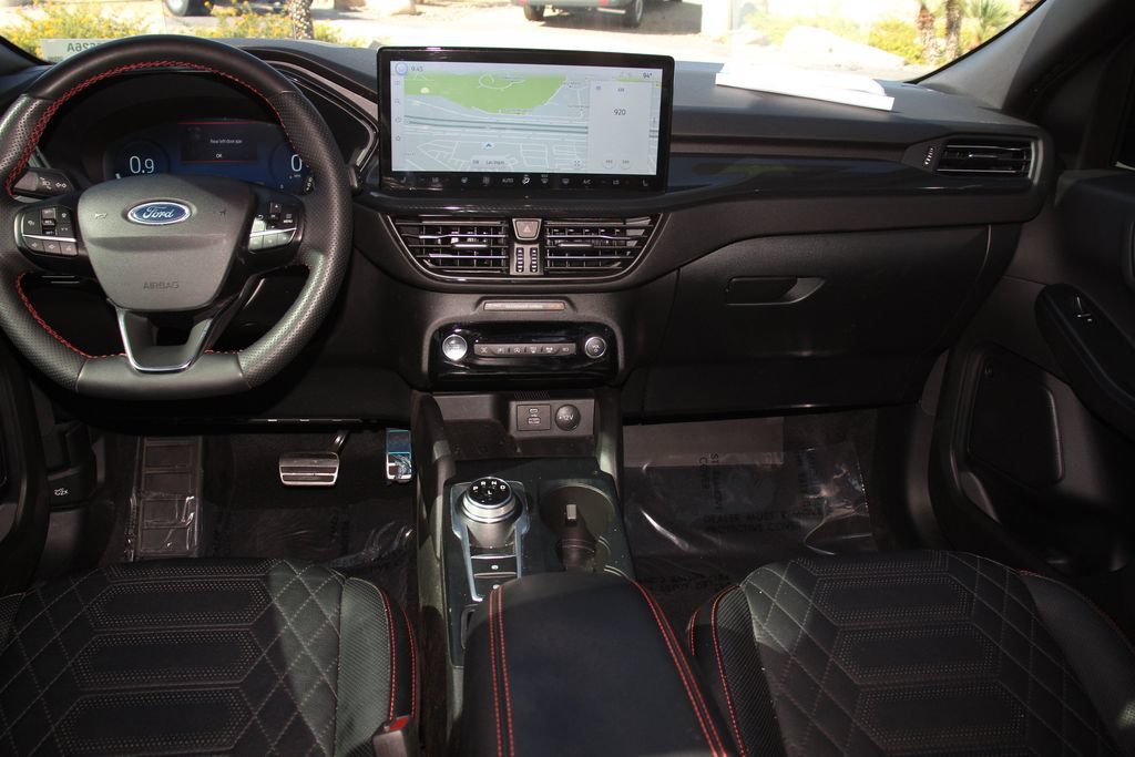 Certified 2023 Ford Escape ST-Line Elite w/ Premium Technology Package AWD/4WD image 19