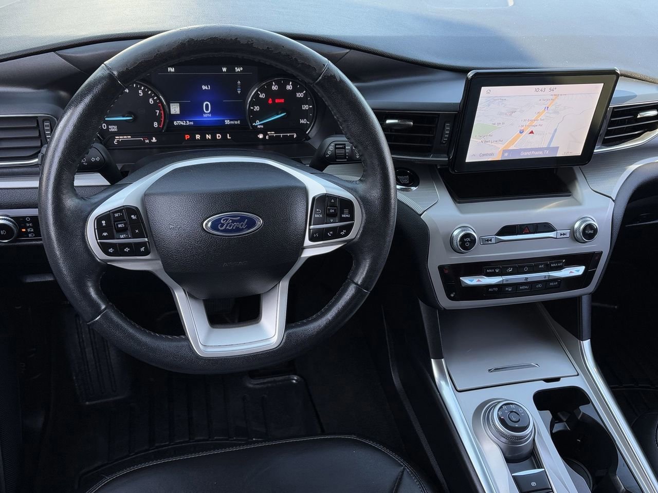 Certified 2023 Ford Explorer XLT w/ Equipment Group 202A image 12