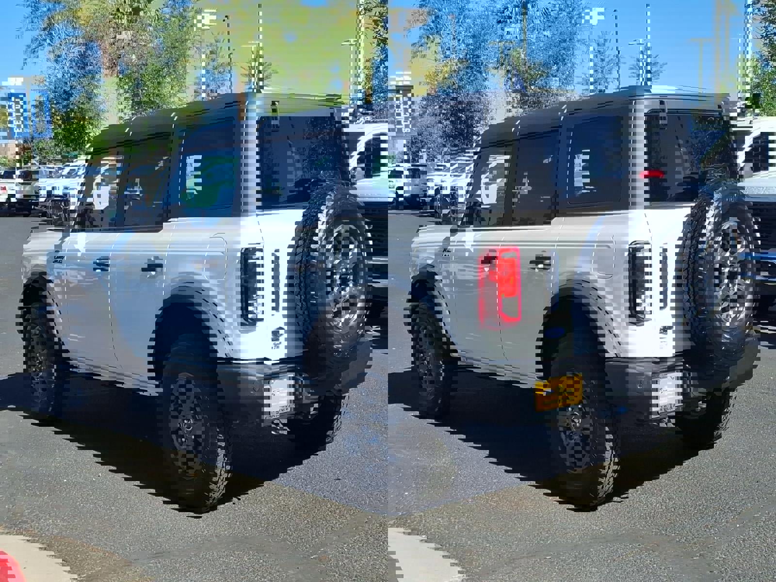 Certified 2025 Ford Bronco Big Bend image 3