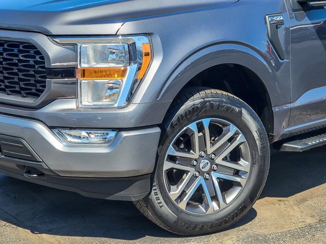 Certified 2021 Ford F150 XL w/ STX Appearance Package AWD/4WD image 4