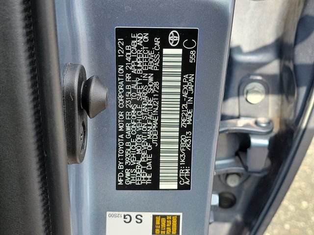 Used 2022 Toyota Corolla LE FWD image 32