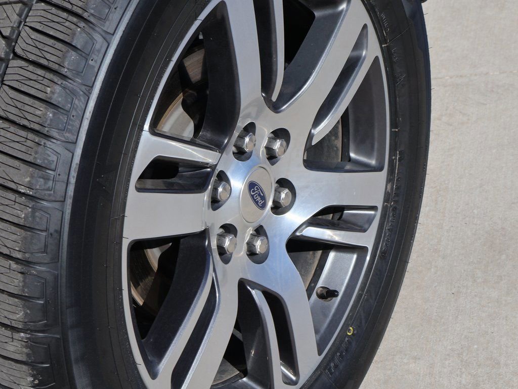 Certified 2024 Ford Expedition Limited image 41