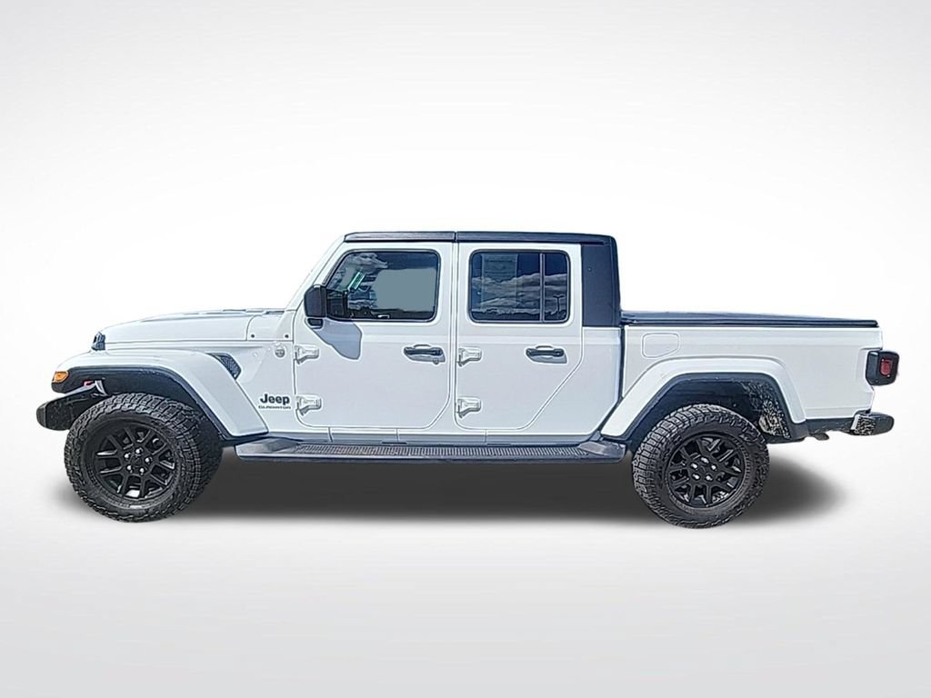 Used 2020 Jeep Gladiator Overland w/ Cold Weather Group AWD/4WD image 4