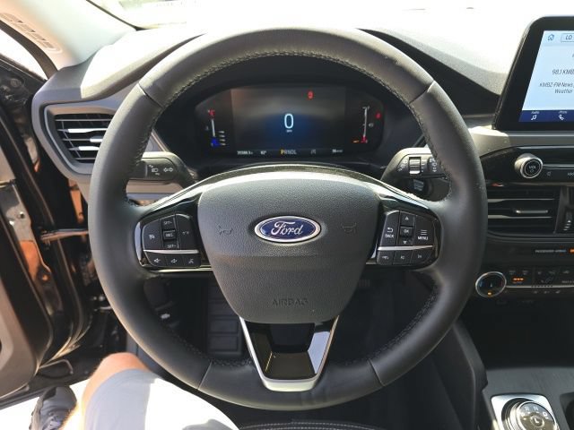 Certified 2023 Ford Escape Active AWD/4WD image 21