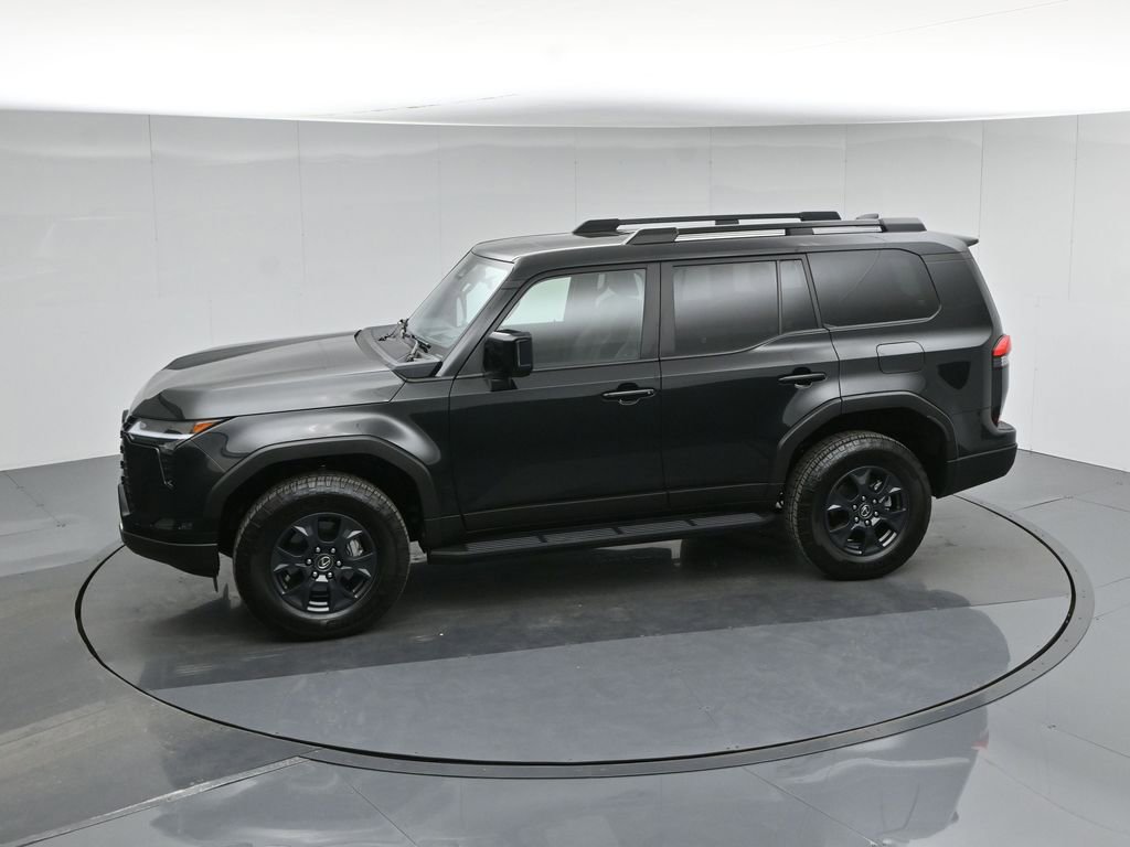 Used 2024 Lexus GX 550 image 45