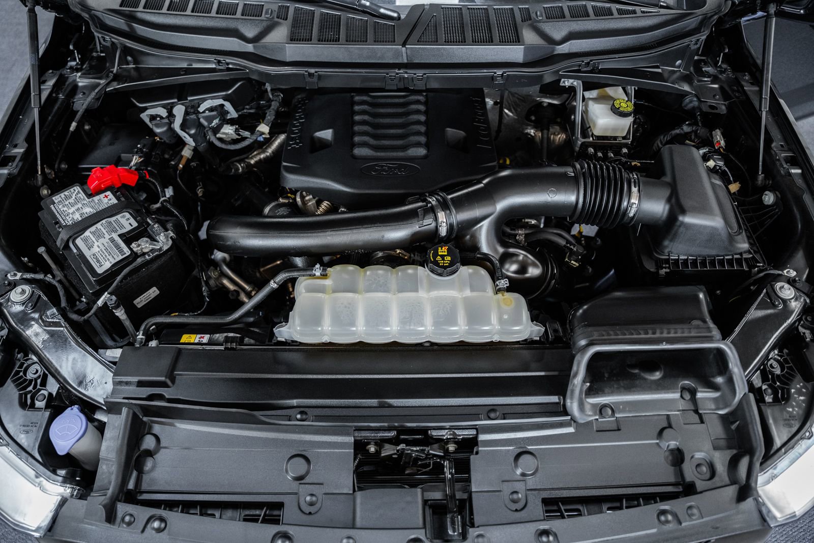 Certified 2023 Ford F150 Lariat w/ Equipment Group 502A High image 26