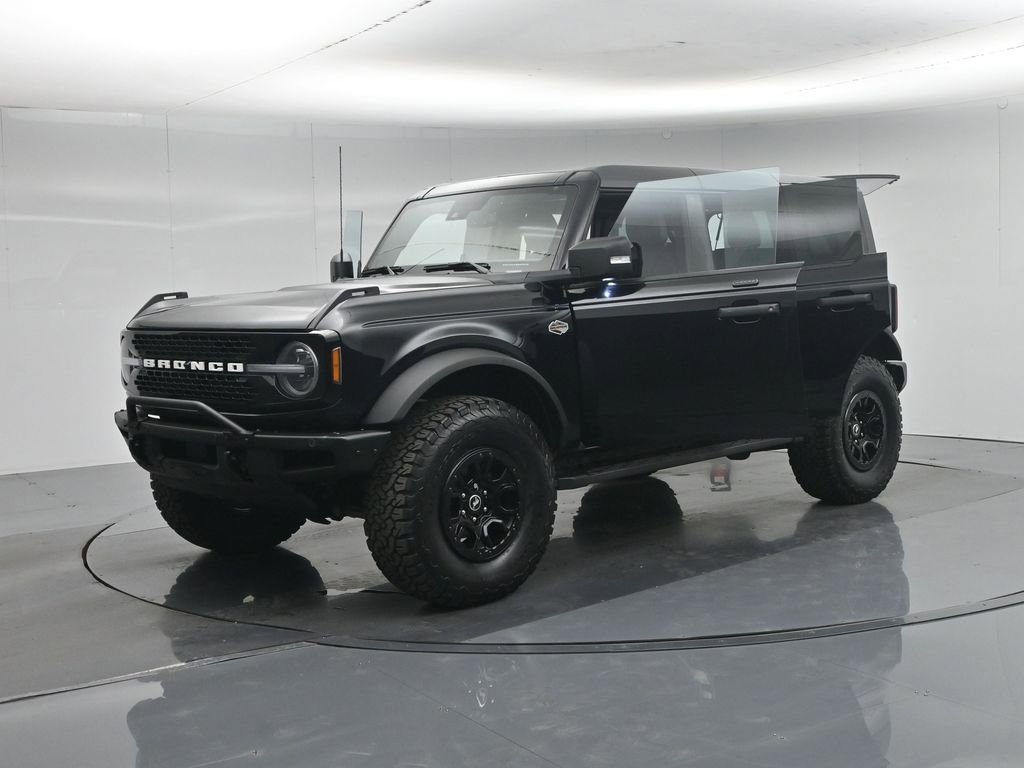 Certified 2022 Ford Bronco Wildtrak AWD/4WD image 33