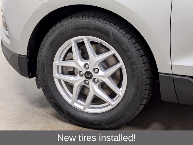 Certified 2024 Ford Edge SEL AWD/4WD image 2