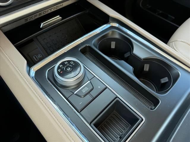 Certified 2024 Ford Expedition Max XLT RWD image 16