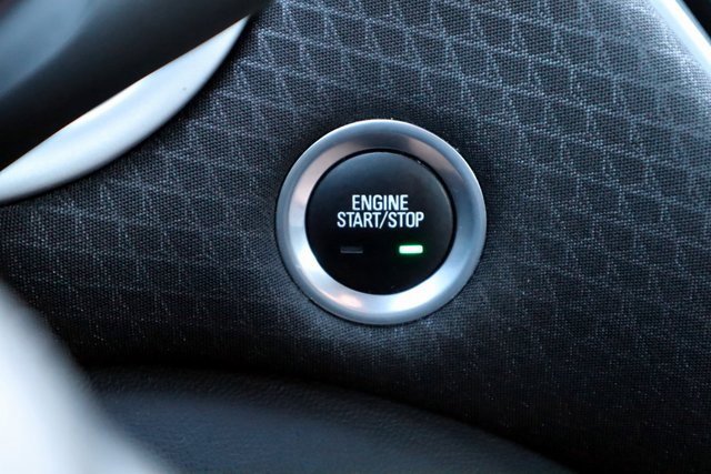 Used 2023 Chevrolet Malibu LT image 7