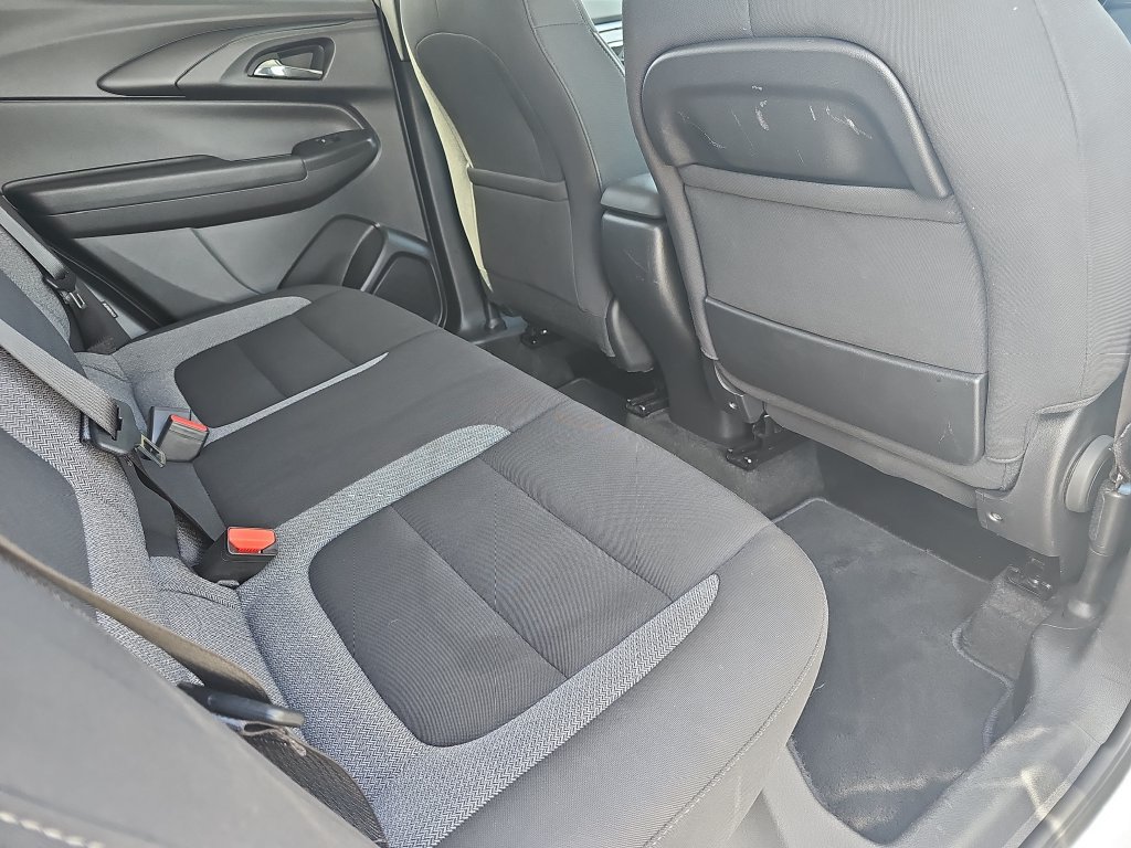 Used 2025 Chevrolet TrailBlazer LT FWD image 11