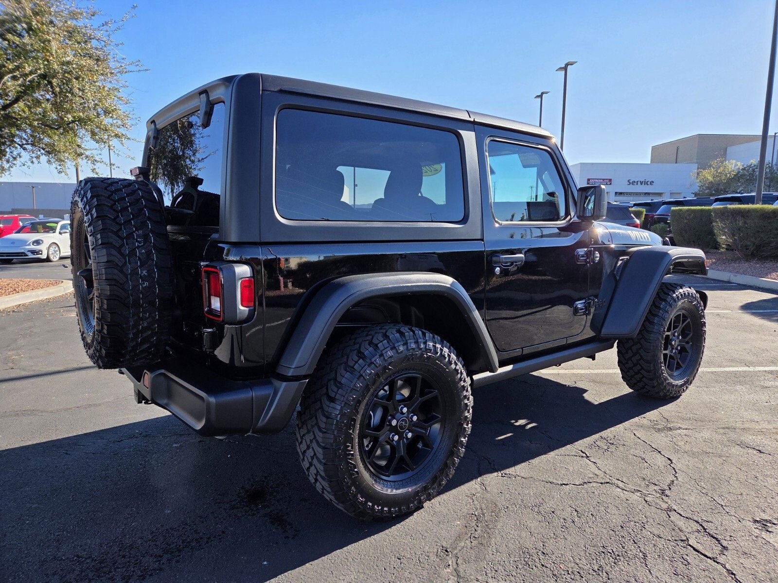 Used 2025 Jeep Wrangler Sport image 6