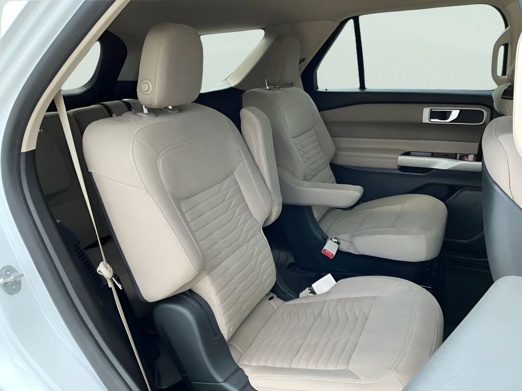 Certified 2020 Ford Explorer XLT image 18
