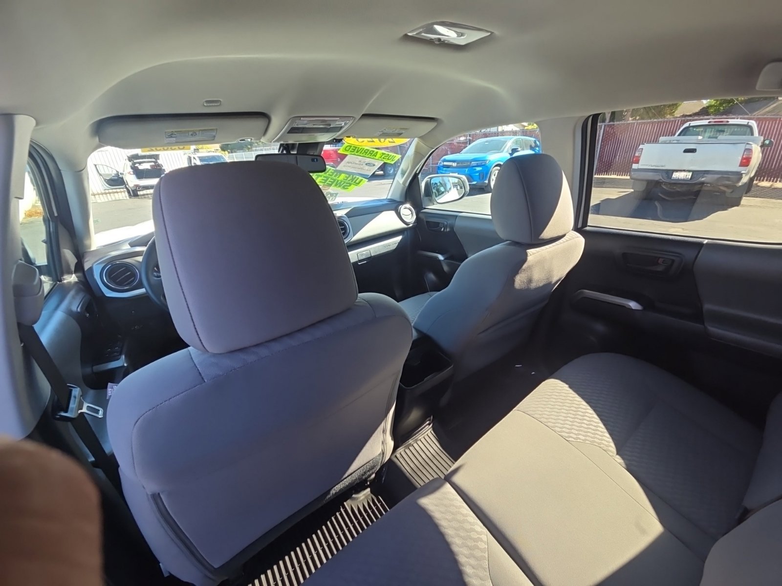 Used 2023 Toyota Tacoma SR5 RWD image 14