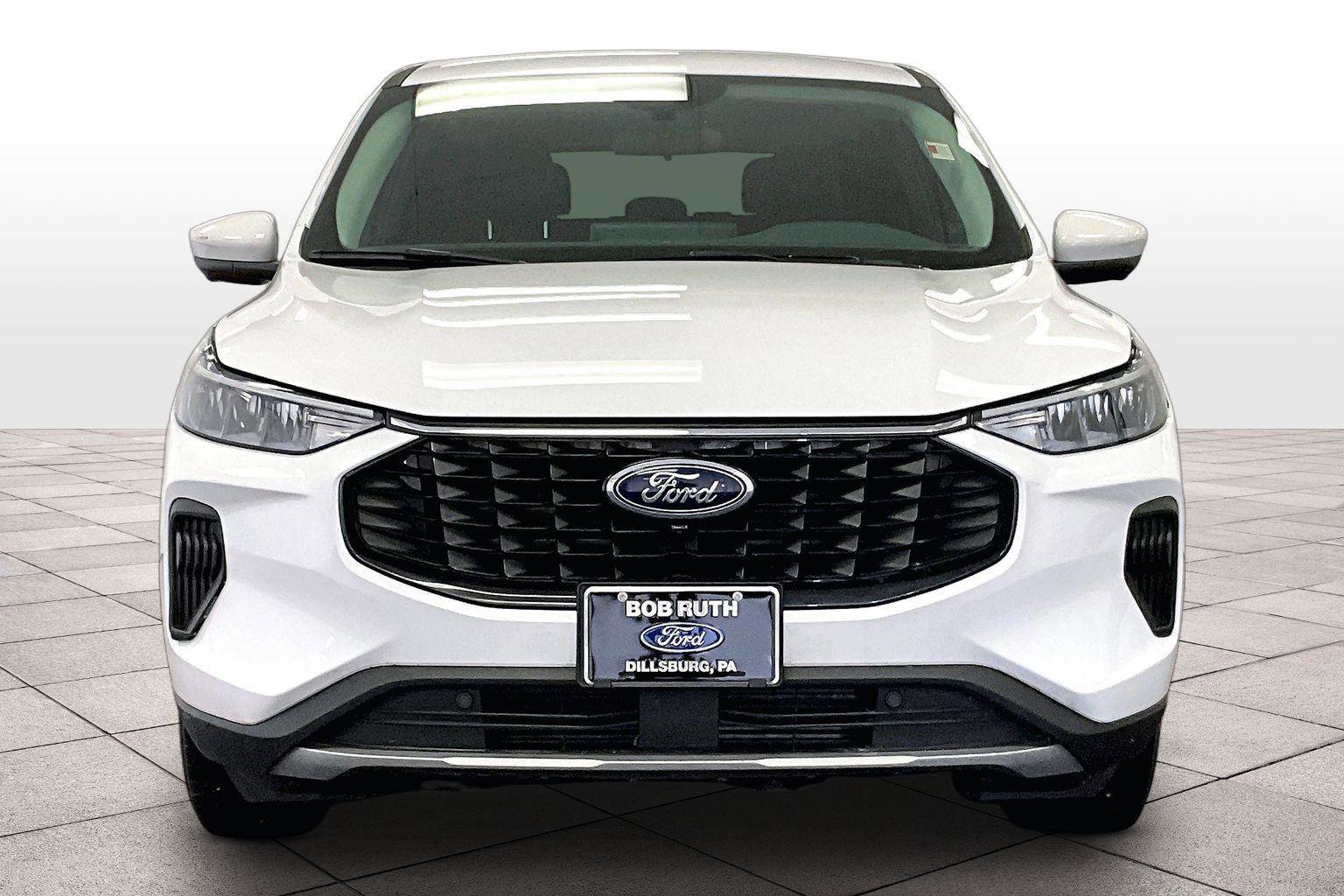 Certified 2024 Ford Escape Active w/ Tech Pack #2 image 3