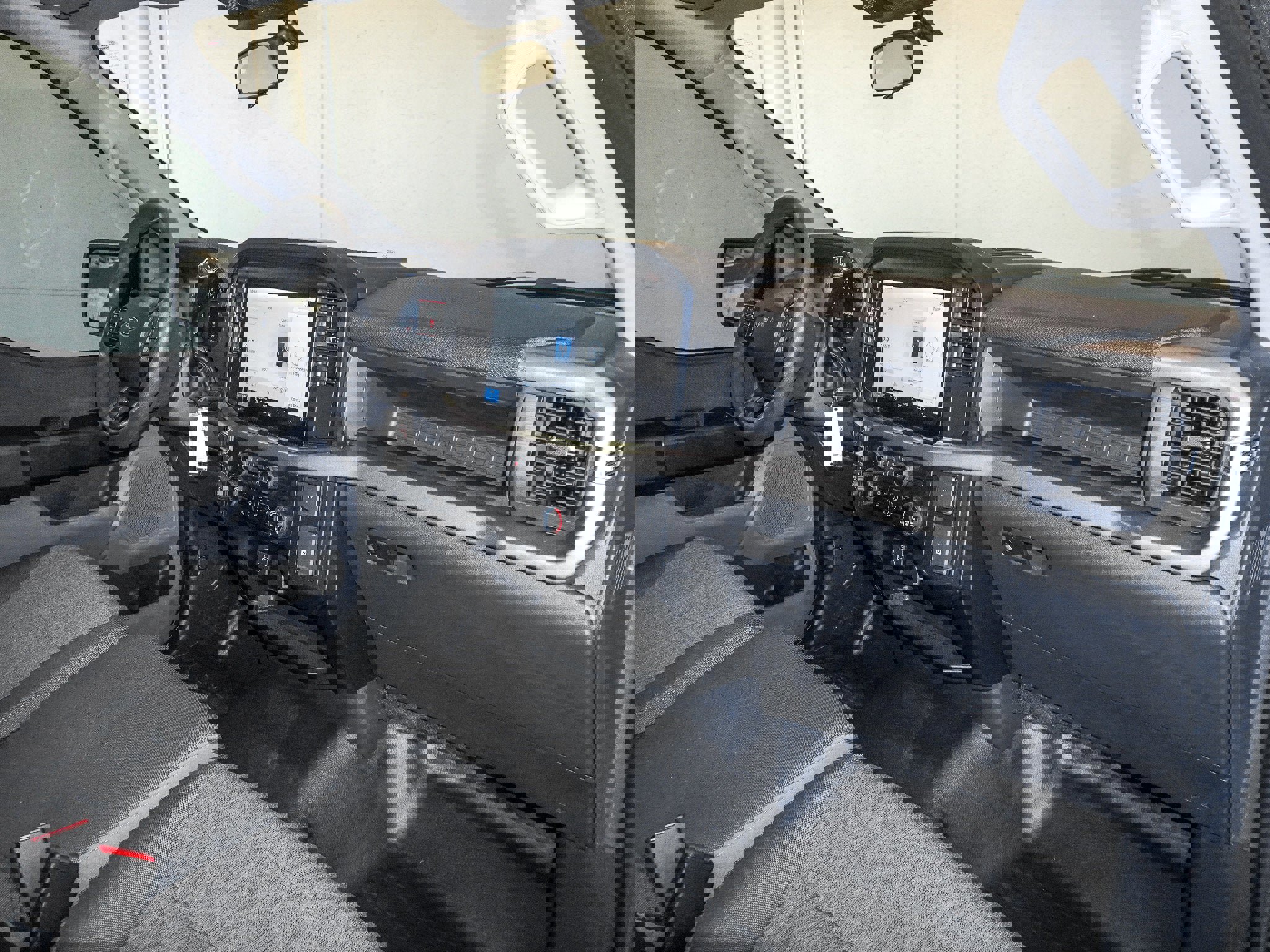 Certified 2025 Ford F150 XL image 35