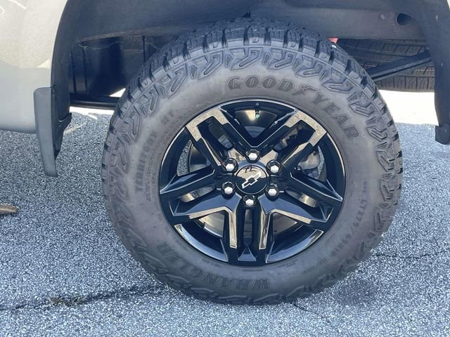 Used 2025 Chevrolet Silverado 1500 Custom Trail Boss image 10