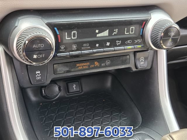 Used 2022 Toyota RAV4 XLE AWD/4WD image 19