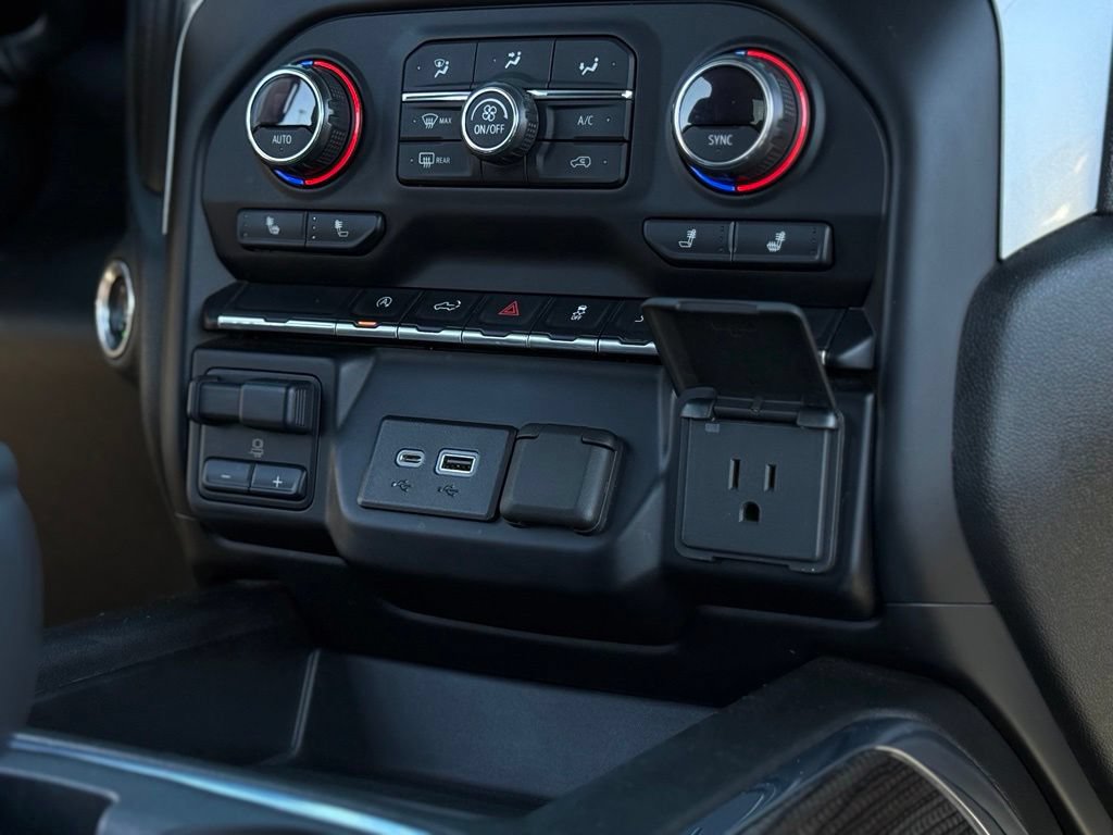 Used 2020 Chevrolet Silverado 1500 RST w/ All-Star Edition AWD/4WD image 22