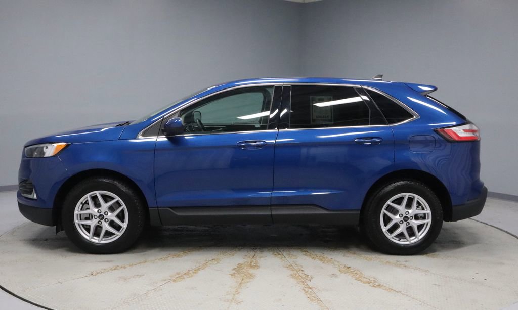 Certified 2024 Ford Edge SEL w/ Convenience Package AWD/4WD image 7