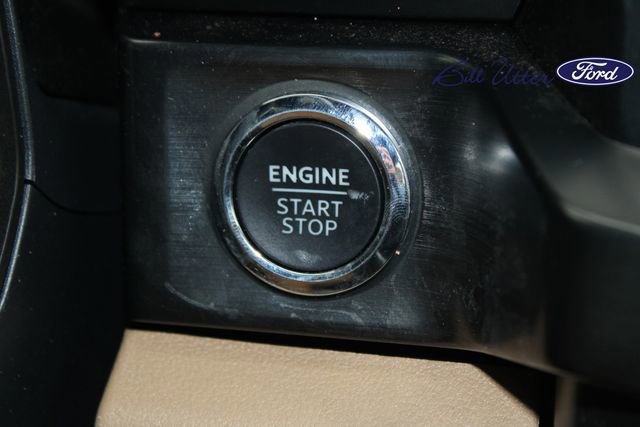 Certified 2023 Ford F250 Lariat w/ Sport Appearance Package image 21