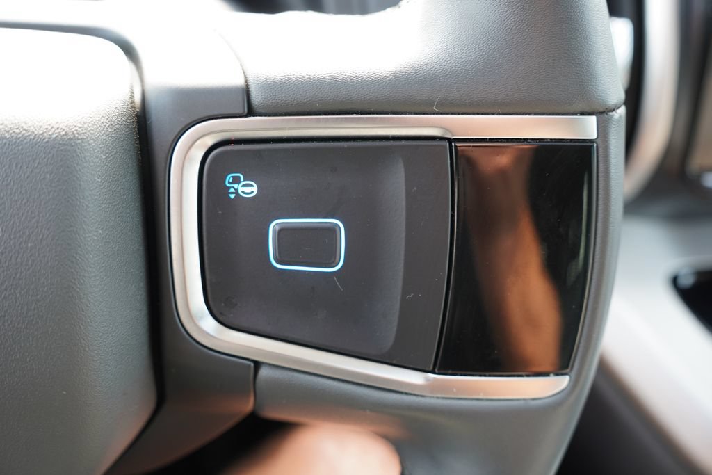 Certified 2025 Ford Expedition Max Active RWD image 39