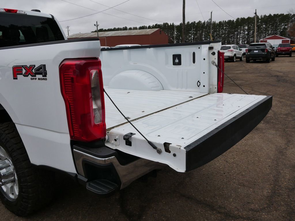 Certified 2023 Ford F350 XLT w/ FX4 Off-Road Package AWD/4WD image 11