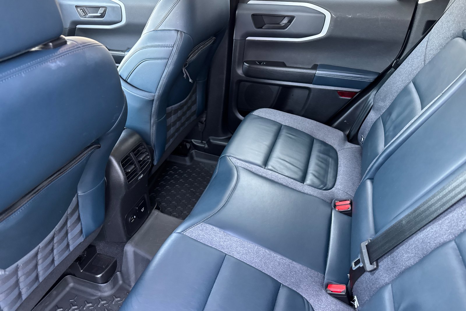 Certified 2022 Ford Bronco Sport Outer Banks image 12