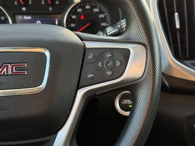 Used 2024 GMC Terrain SLE w/ Driver Convenience Package image 22