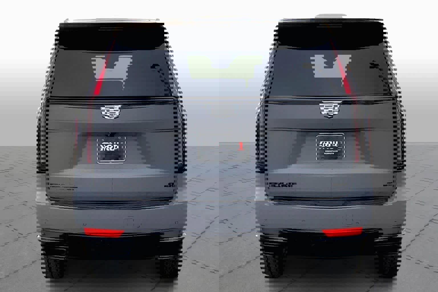 Used 2021 Cadillac Escalade Sport Platinum image 2