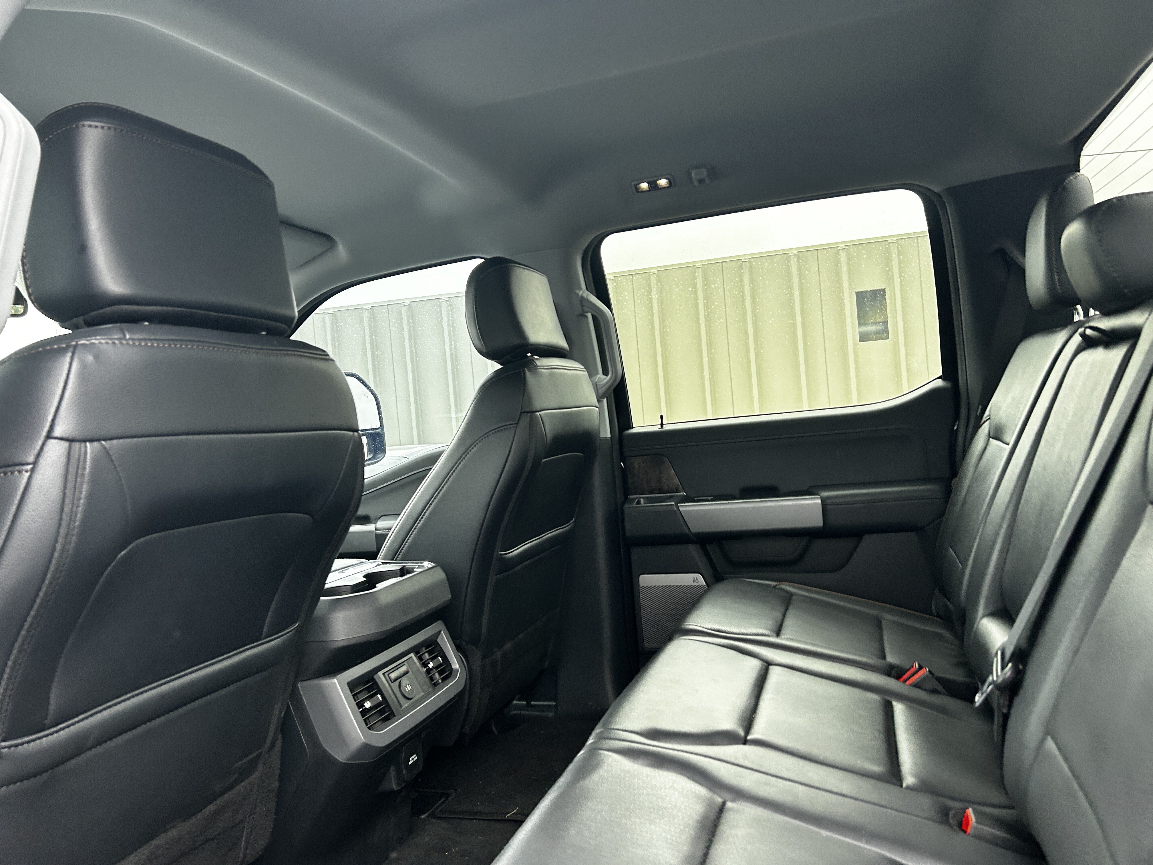 Certified 2025 Ford F250 Lariat AWD/4WD image 11