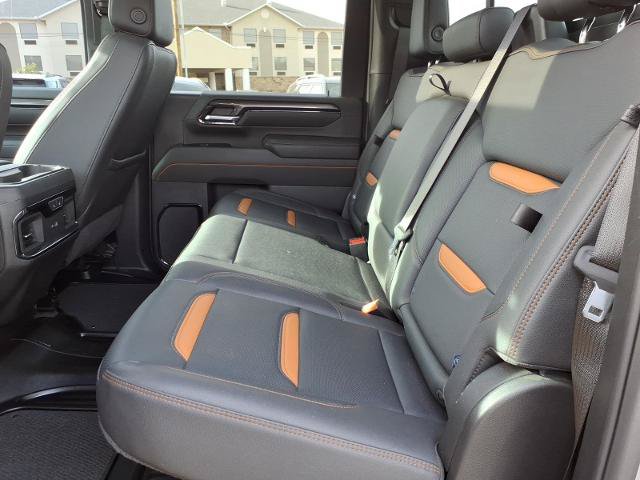 Used 2025 GMC Sierra 2500 AT4 w/ AT4 Premium Plus Package AWD/4WD image 11