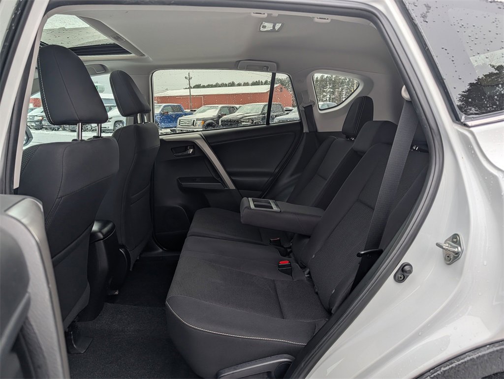 Used 2018 Toyota RAV4 XLE image 12